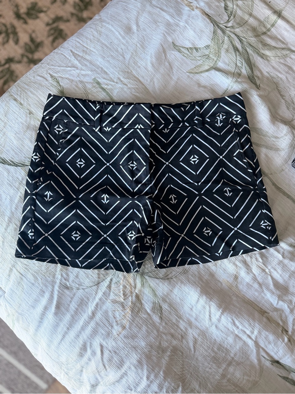 Black & White Geo Print Bermuda Shorts